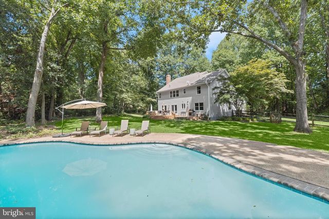 6452 KNIGHT DR, Eldersburg, MD 21784