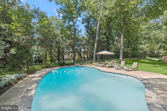 6452 KNIGHT DR, Eldersburg, MD 21784