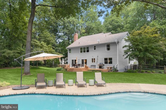 6452 KNIGHT DR, Eldersburg, MD 21784