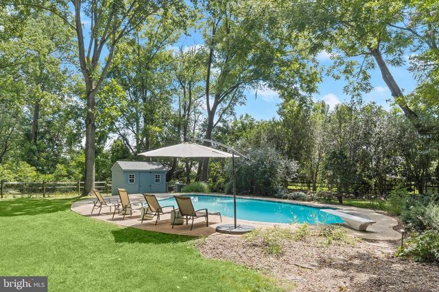 6452 KNIGHT DR, Eldersburg, MD 21784