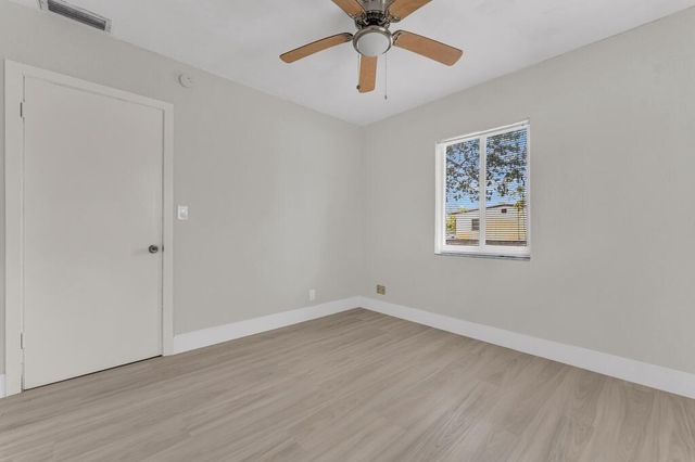 1131 NW 18th Avenue, Fort Lauderdale, FL 33311