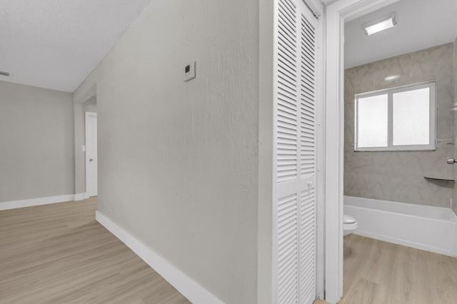 1131 NW 18th Avenue, Fort Lauderdale, FL 33311
