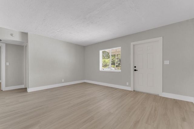 1131 NW 18th Avenue, Fort Lauderdale, FL 33311