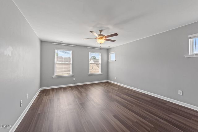 755 Creekway Drive, Fuquay Varina, NC 27526