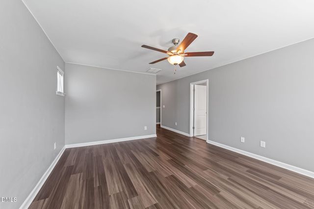 755 Creekway Drive, Fuquay Varina, NC 27526