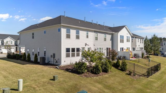 755 Creekway Drive, Fuquay Varina, NC 27526