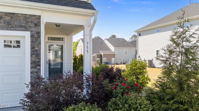 755 Creekway Drive, Fuquay Varina, NC 27526