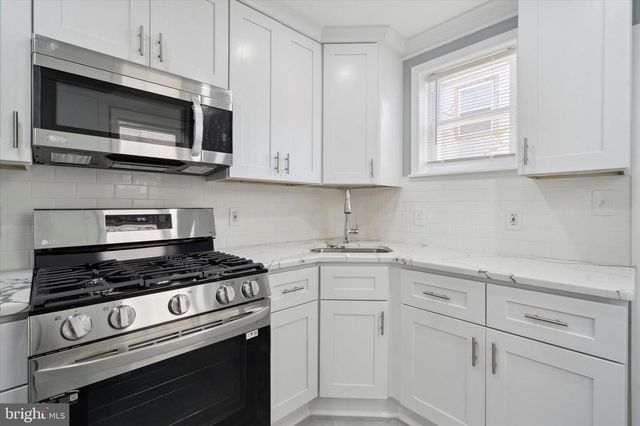 2241 N HANCOCK ST, Philadelphia, PA 19133