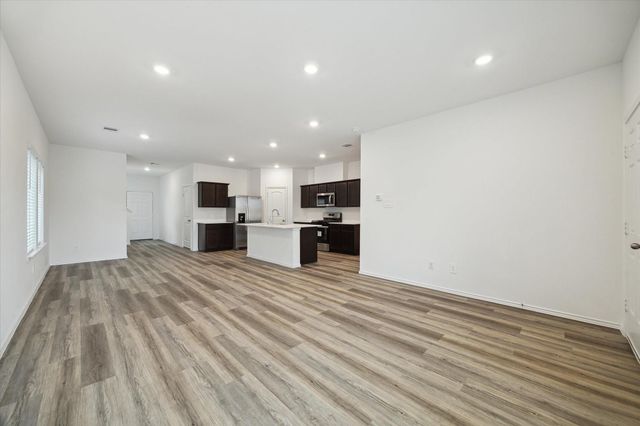 1002 Concord Pointe Lane, Houston, TX 77090