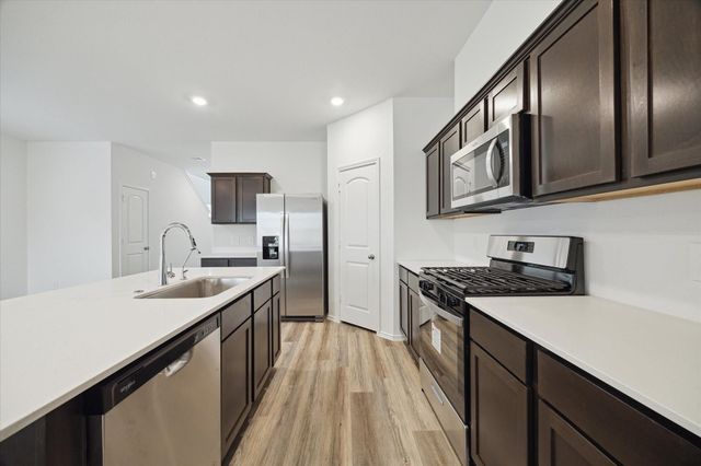 1002 Concord Pointe Lane, Houston, TX 77090
