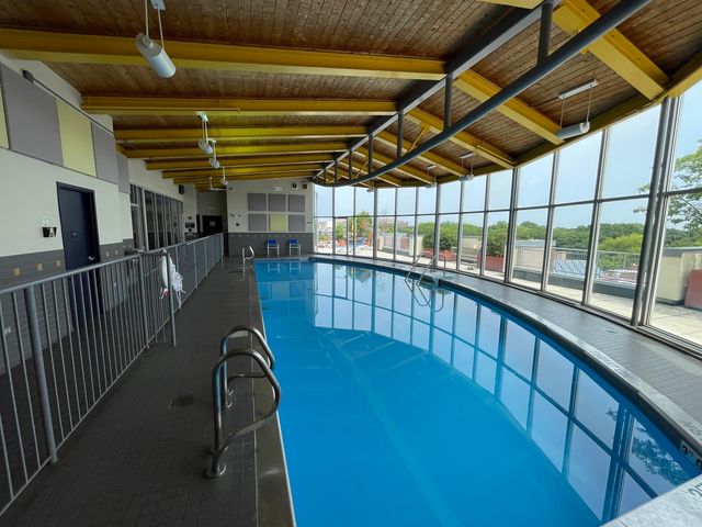1222 Chicago Avenue 402, Evanston, IL 60202