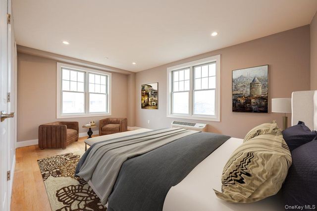 661 W Broadway 503, Long Beach, NY 11561