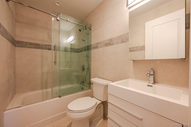 661 W Broadway 503, Long Beach, NY 11561