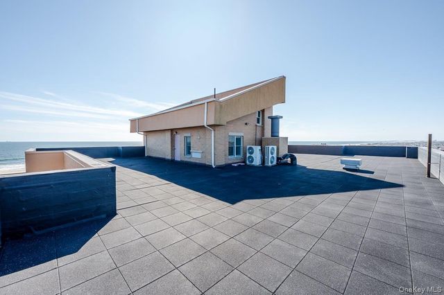 661 W Broadway 503, Long Beach, NY 11561