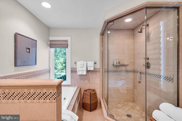 176 ROLLING HILL RD, Skillman, NJ 08558