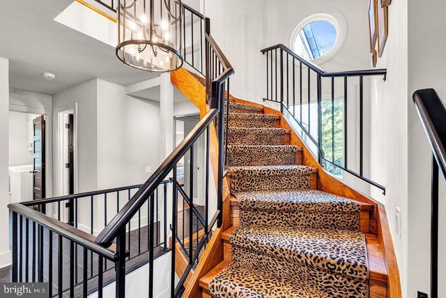 176 ROLLING HILL RD, Skillman, NJ 08558