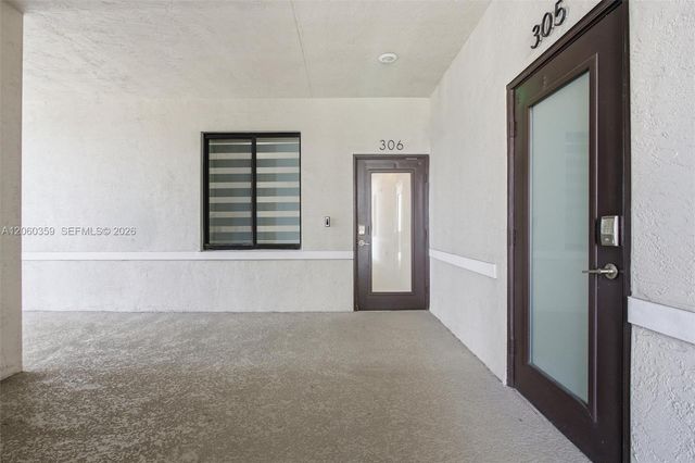 8363 NW 41st Street A306, Doral, FL 33166