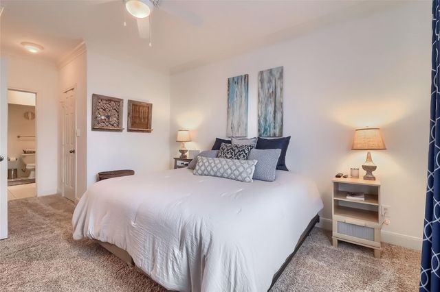 7701 Rialto BLVD 1128, Austin, TX 78735