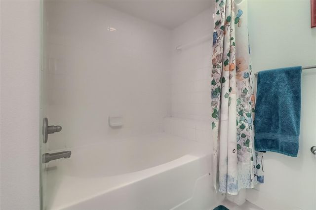 7701 Rialto BLVD 1128, Austin, TX 78735