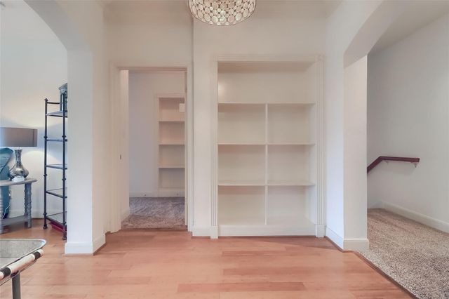 7701 Rialto BLVD 1128, Austin, TX 78735