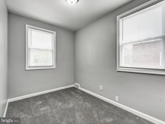 3812 MIDHEIGHTS RD, Baltimore, MD 21215