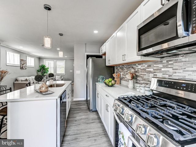 3812 MIDHEIGHTS RD, Baltimore, MD 21215