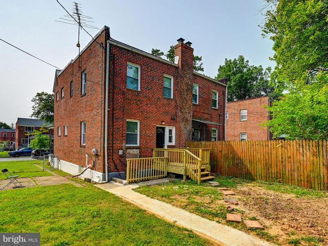 3812 MIDHEIGHTS RD, Baltimore, MD 21215