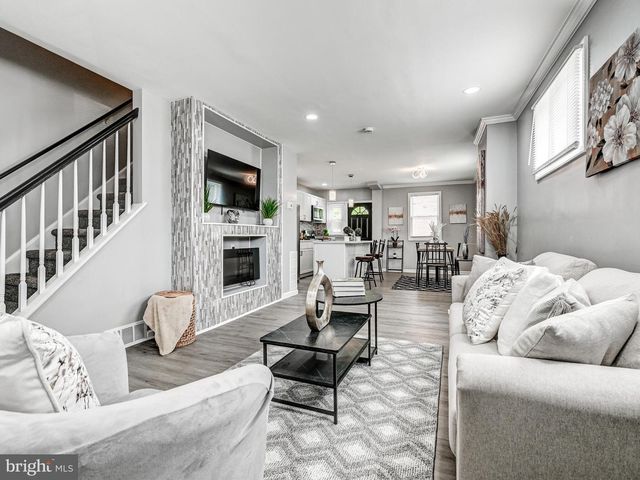 3812 MIDHEIGHTS RD, Baltimore, MD 21215