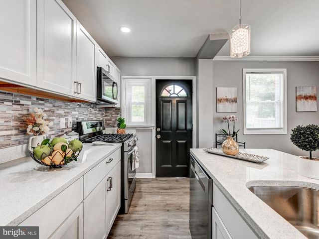3812 MIDHEIGHTS RD, Baltimore, MD 21215