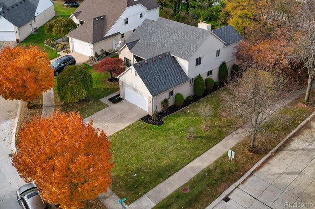 2545 Chanterell Drive, Troy, MI 48083