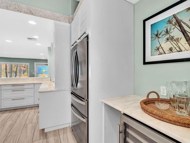 2650 NE 20th St, Pompano Beach, FL 33062