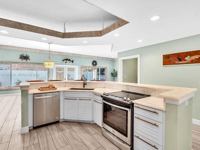 2650 NE 20th St, Pompano Beach, FL 33062