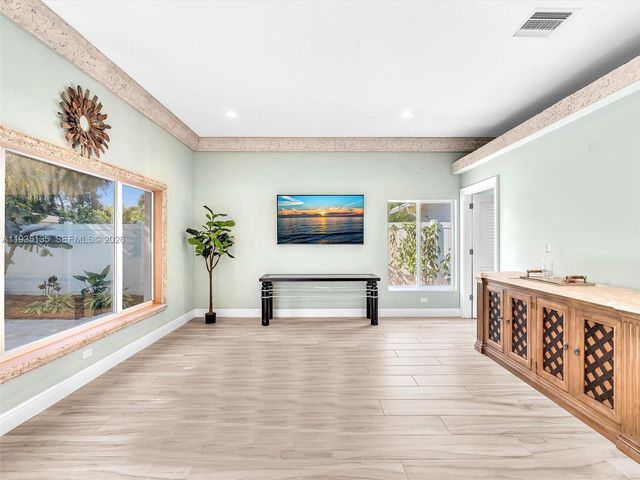 2650 NE 20th St, Pompano Beach, FL 33062