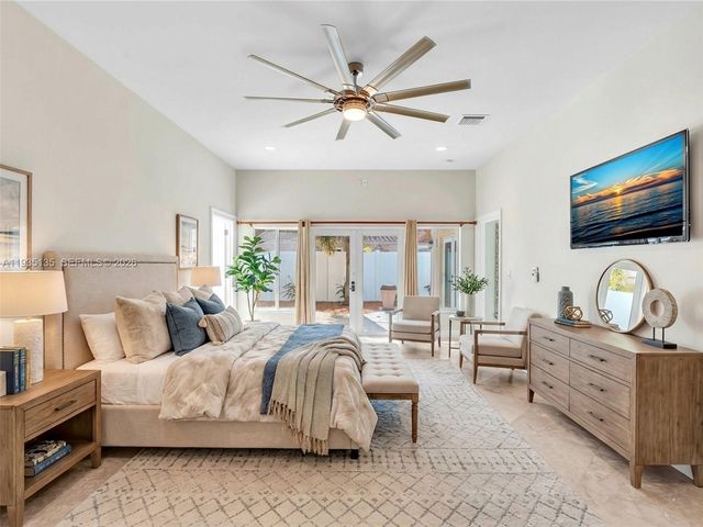 2650 NE 20th St, Pompano Beach, FL 33062