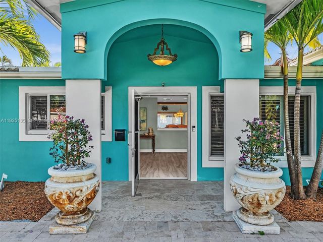 2650 NE 20th St, Pompano Beach, FL 33062