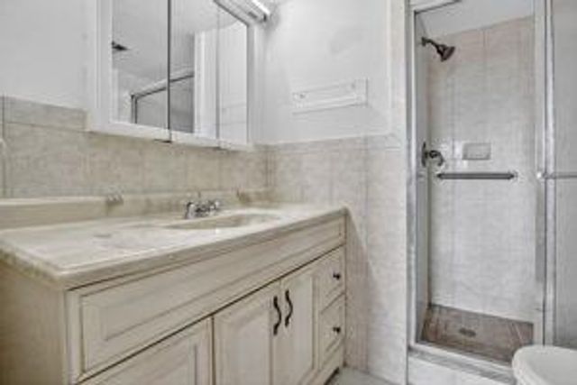 8130 Sunrise Lakes Boulevard 309, Sunrise, FL 33322