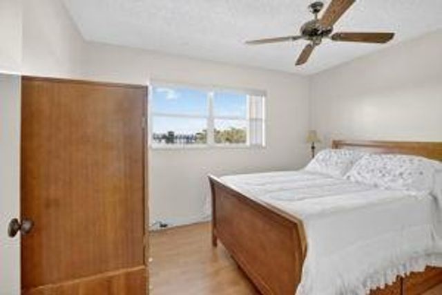 8130 Sunrise Lakes Boulevard 309, Sunrise, FL 33322