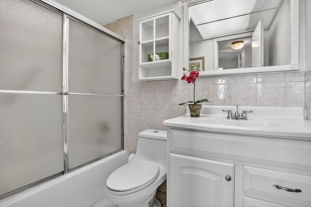 8130 Sunrise Lakes Boulevard 309, Sunrise, FL 33322