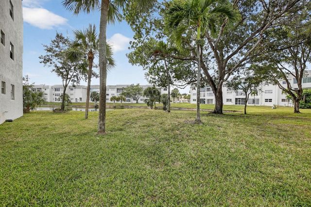 8130 Sunrise Lakes Boulevard 309, Sunrise, FL 33322