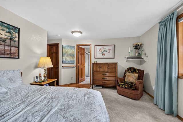34701 31st Place SW, Federal Way, WA 98023