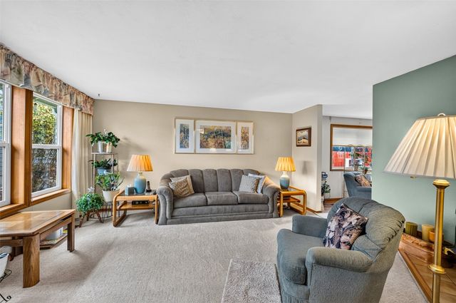 34701 31st Place SW, Federal Way, WA 98023