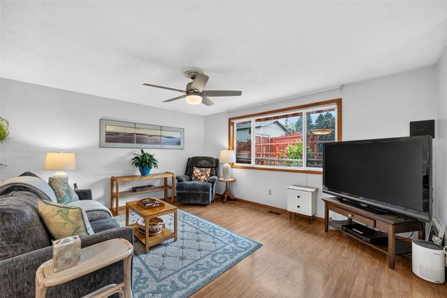 34701 31st Place SW, Federal Way, WA 98023