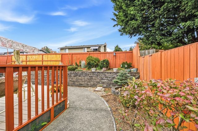 34701 31st Place SW, Federal Way, WA 98023