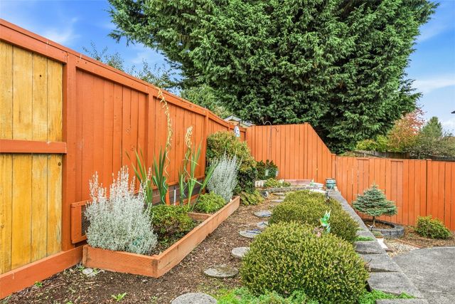34701 31st Place SW, Federal Way, WA 98023