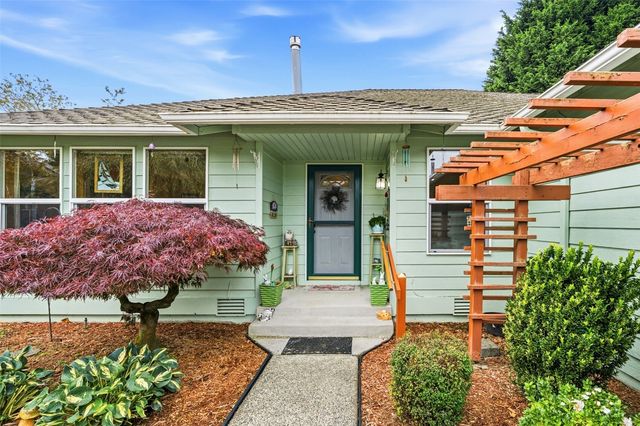 34701 31st Place SW, Federal Way, WA 98023