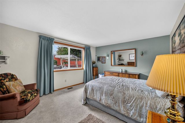 34701 31st Place SW, Federal Way, WA 98023