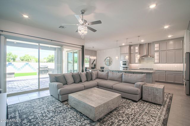 1180 E Cherrywood Place, Chandler, AZ 85249