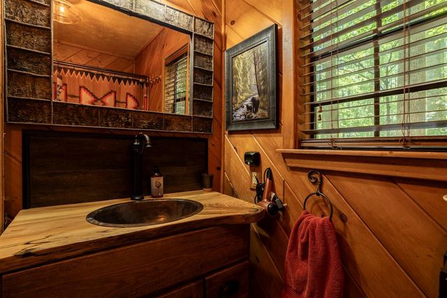 2968 Hooper Branch Road, Hiawassee, GA 30546