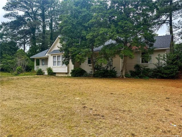 808 Rutledge Drive, Fayetteville, NC 28311