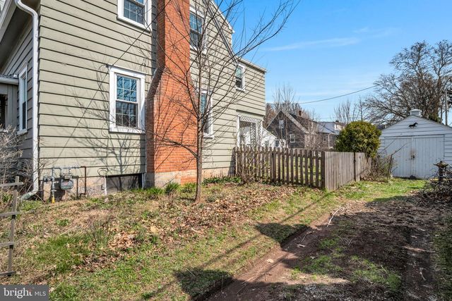 916 N SPRING ST, Middletown, PA 17057